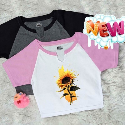 Short crop tshirt